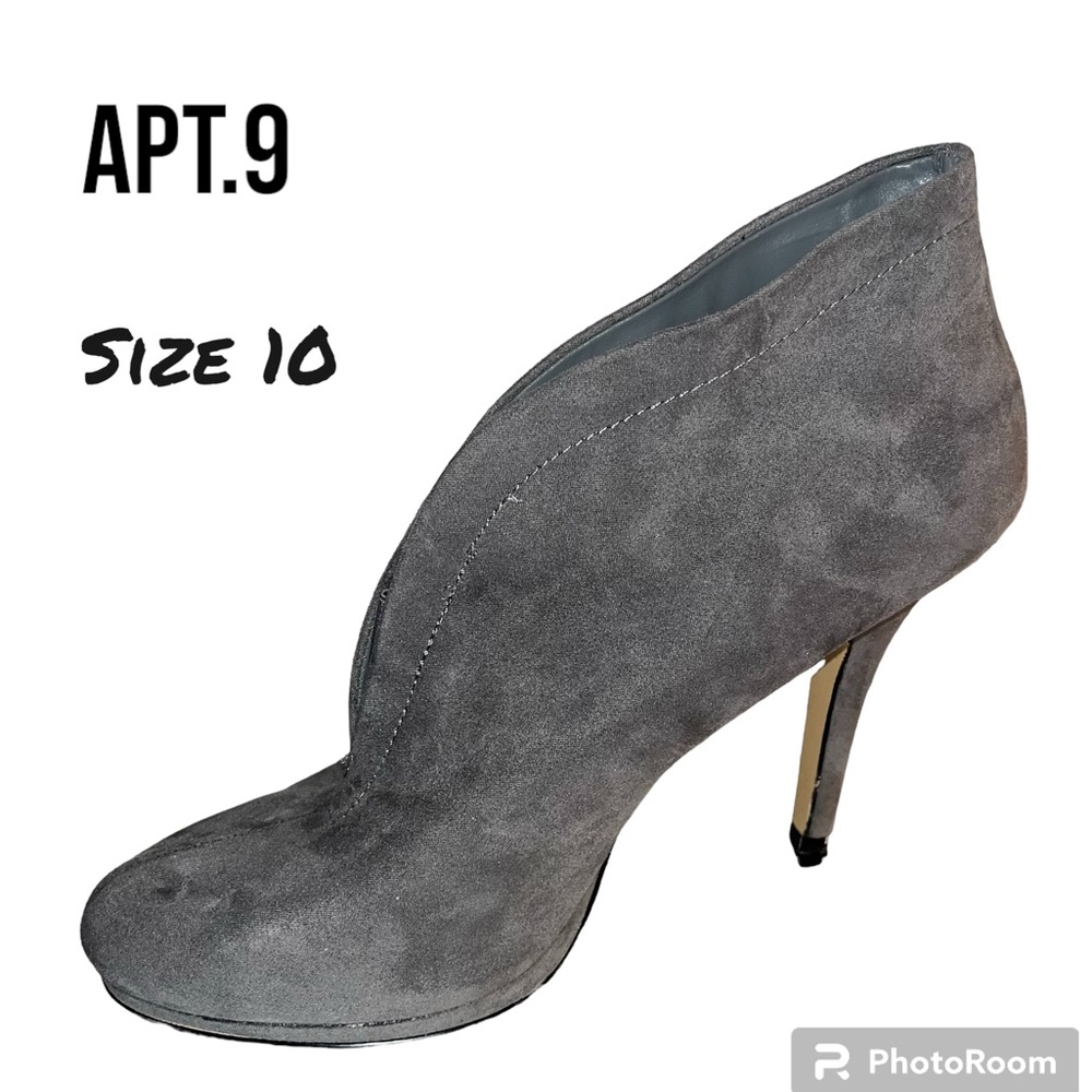 Apt.9 grey suede slip on heeled boots size 10